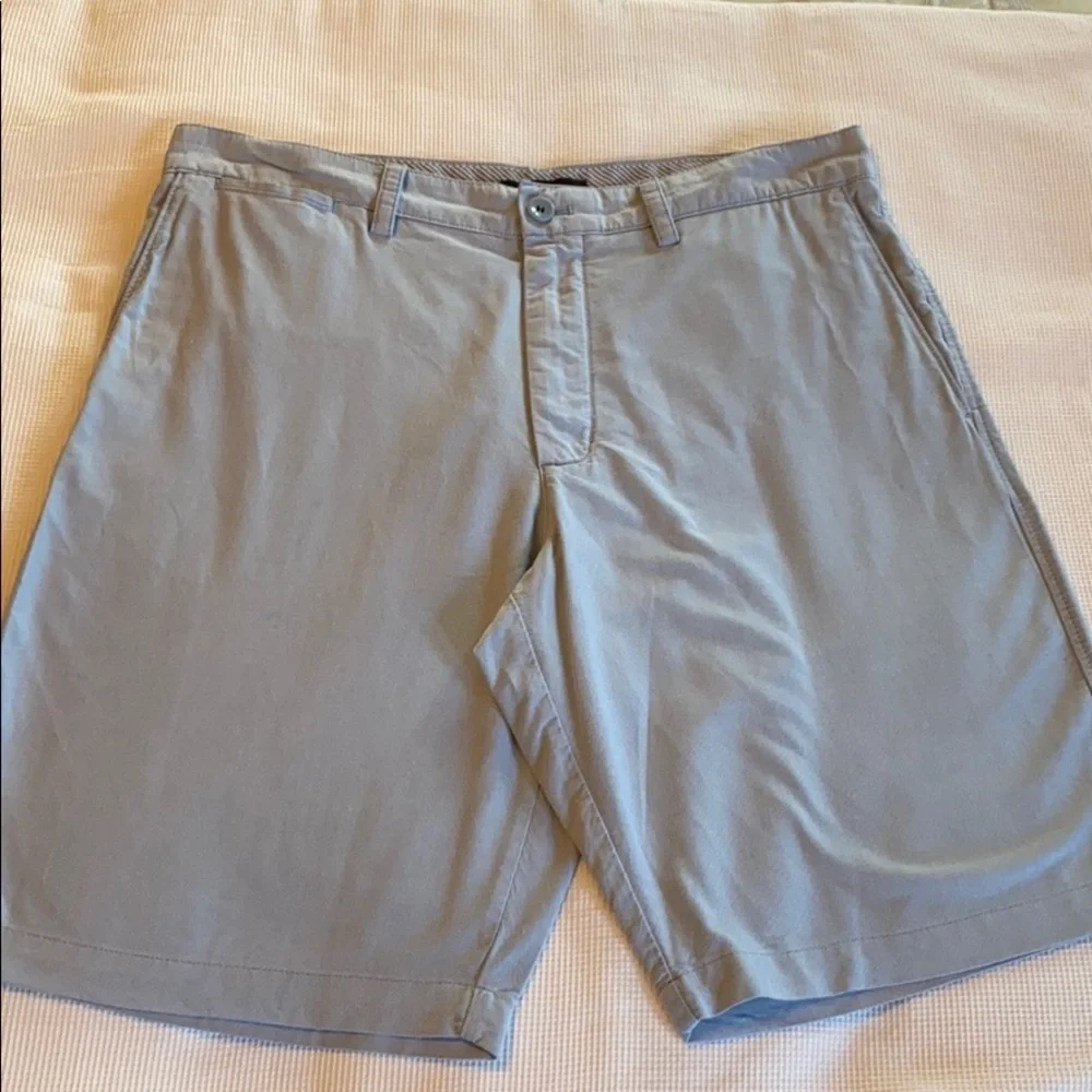 Banana Republic shorts size 34 light blue